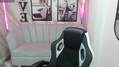 Samantha online show from January 2025 06:49:01 PM