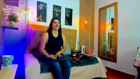 Snapshot of _samanthaa_foxx chatting on September 2025 11:04:01 AM SAMANTHA FOX online show from September 2025 11:04:01 AM