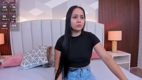 Snapshot of _sammy_fit chatting on February 2025 12:08:01 PM Antonella online show from February 2025 12:08:01 PM