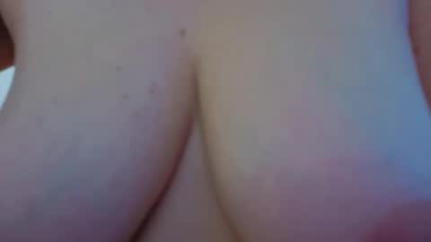 Snapshot of _sansa_ chatting on October 2025 05:43:02 PM Anna online show from October 2025 05:43:02 PM