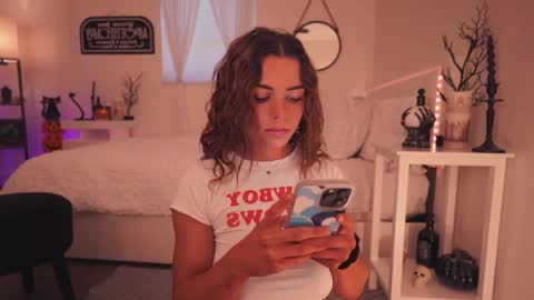 Savii online show from October 2025 05:24:02 PM