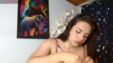 Snapshot of _serendepia_ chatting on November 2025 05:19:01 AM Serendipia online show from November 2025 05:19:01 AM