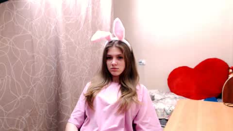 Mari online show from January 2025 04:14:02 PM