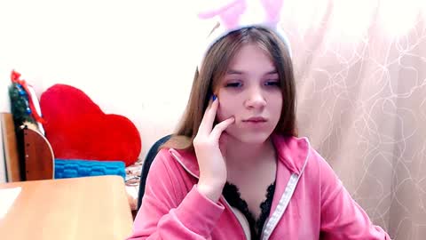 Mari online show from January 2025 12:52:01 PM