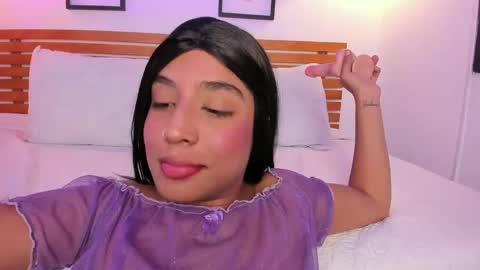 Renata online show from January 2025 03:04:01 PM