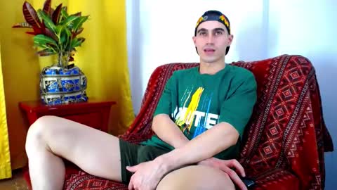 Snapshot of _skyleer_ chatting on November 2025 11:48:02 PM _skyleer_ online show from November 2025 11:48:02 PM