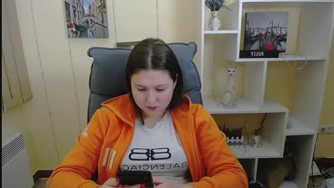 Sofi online show from February 2025 05:33:01 AM