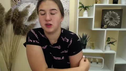 Sofi online show from September 2025 08:03:01 AM