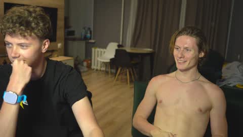 OLIVERpvt is open online show from December 2024 12:05:02 PM