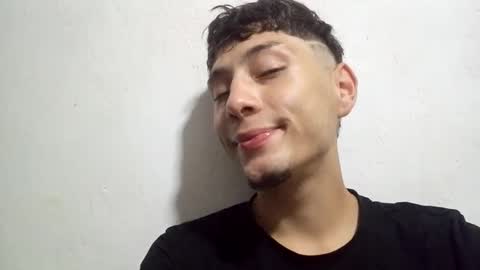 Snapshot of _spider_dick_ chatting on January 2025 08:03:02 AM Alejandro Pinzon online show from January 2025 08:03:02 AM