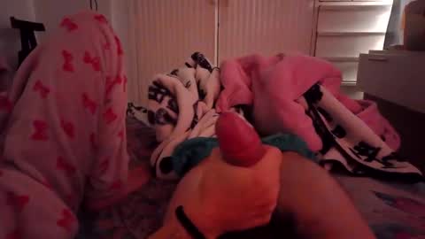 Snapshot of _spider_dick_ chatting on February 2025 12:34:01 PM Alejandro Pinzon online show from February 2025 12:34:01 PM