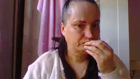 Melisa online show from February 2025 09:21:01 AM