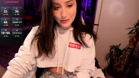 _sserendipityy_ online show from September 2025 03:34:01 PM