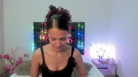 Sussi online show from December 2024 01:17:01 PM
