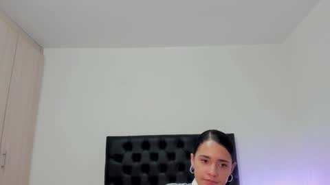 Sussi online show from January 2025 04:27:01 PM