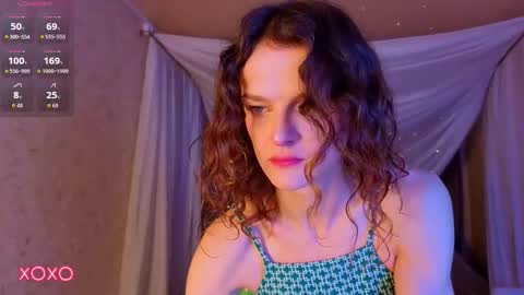 _sweet_kira_ online show from November 2025 01:30:02 AM