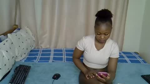 Rosy  Steph online show from September 2025 10:48:02 PM