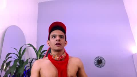 _tarek_ online show from October 2025 06:52:02 PM