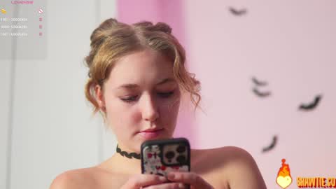 Taylor online show from November 2025 06:13:01 AM