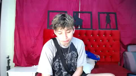 Thomas online show from February 2025 03:13:02 AM