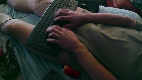 _tyler_3 online show from September 2025 06:35:01 PM