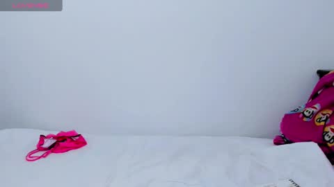_valy_meghan_ online show from December 2024 01:22:01 PM