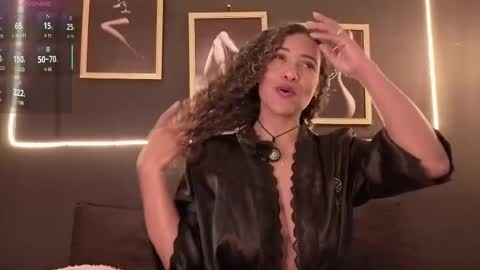 Victoria online show from October 2025 12:50:02 PM