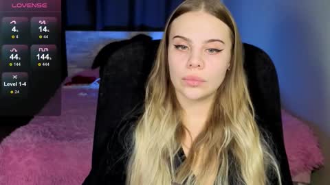 Vera online show from October 2025 09:19:01 AM