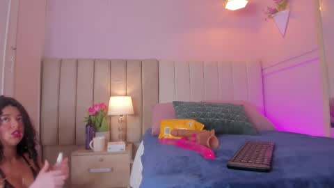 Snapshot of _wendy_x chatting on September 2025 11:33:01 AM _wendy_x online show from September 2025 11:33:01 AM