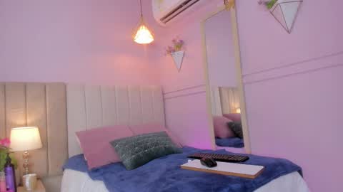 Snapshot of _wendy_x chatting on September 2025 11:33:02 AM _wendy_x online show from September 2025 11:33:02 AM