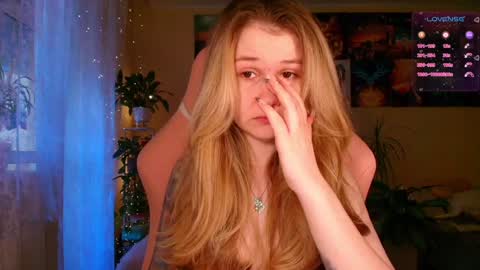 Enni online show from October 2025 06:58:02 AM