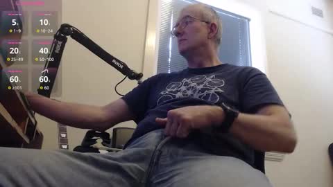 _xxrockstarloverxx_ online show from October 2025 10:12:02 PM