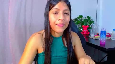 ZARA online show from February 2025 03:41:02 PM