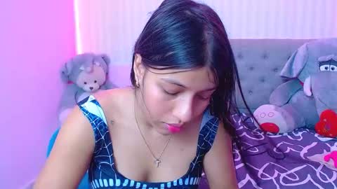 ZARA online show from February 2025 04:34:02 PM