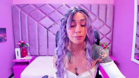 Snapshot of _yeinlyn_ chatting on September 2025 07:03:02 PM yeeeen online show from September 2025 07:03:02 PM