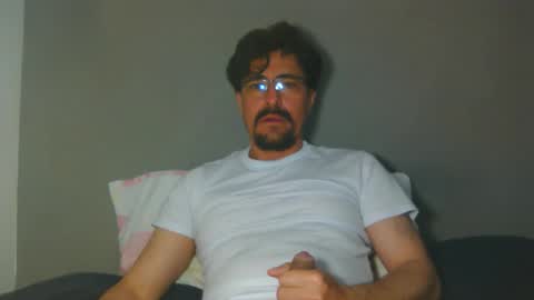 _yjesneth2011 online show from November 2025 02:13:02 AM