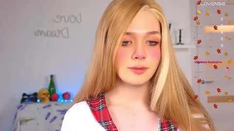 Snapshot of _yourfoxy_ chatting on October 2025 03:24:02 PM LITTLE FOX online show from October 2025 03:24:02 PM