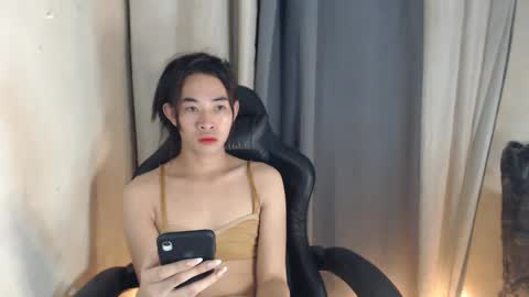 Snapshot of _yoursexwife_ chatting on January 2025 12:27:02 PM sheng online show from January 2025 12:27:02 PM