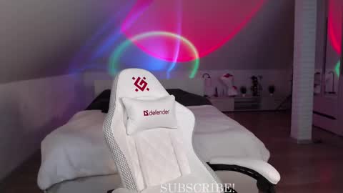 Nicole  Thomas  Dave online show from March 2025 03:12:02 PM