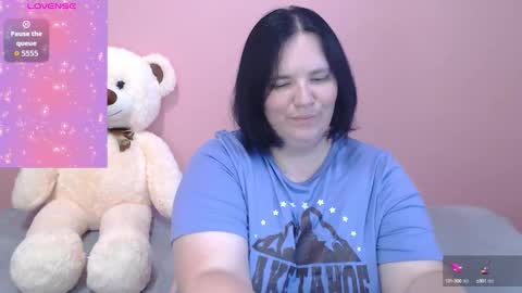 alexandra ray online show from September 2025 12:39:01 PM