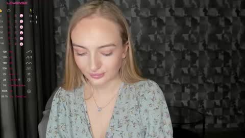 Snapshot of a_delina chatting on November 2025 02:07:02 PM Adelina online show from November 2025 02:07:02 PM