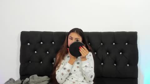 A Sexy Couple online show from October 2025 06:27:02 PM