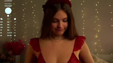 Lina online show from December 2024 03:09:02 PM