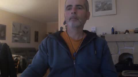 Snapshot of aalex1717 chatting on December 2024 07:24:02 AM Aalex1717 online show from December 2024 07:24:02 AM