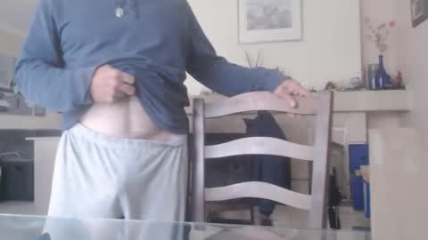 Aalex1717 online show from September 2025 06:39:02 AM