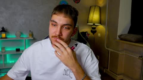 Alex online show from December 2024 05:07:02 AM