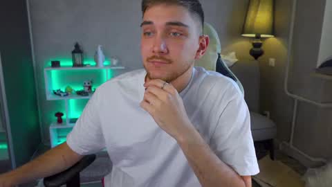 Alex online show from February 2025 11:13:01 AM