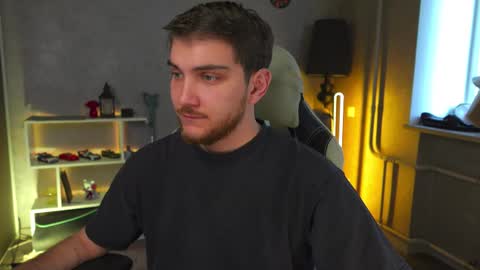 Alex online show from October 2025 07:48:01 AM