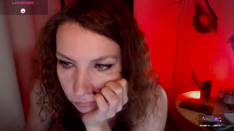 Snapshot of aamazingjoi chatting on January 2025 09:57:02 PM Katie online show from January 2025 09:57:02 PM