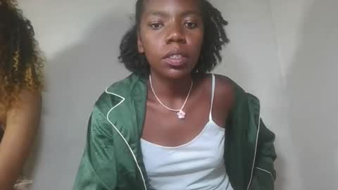 Snapshot of aangevelo chatting on November 2025 10:21:02 PM aangevelo online show from November 2025 10:21:02 PM